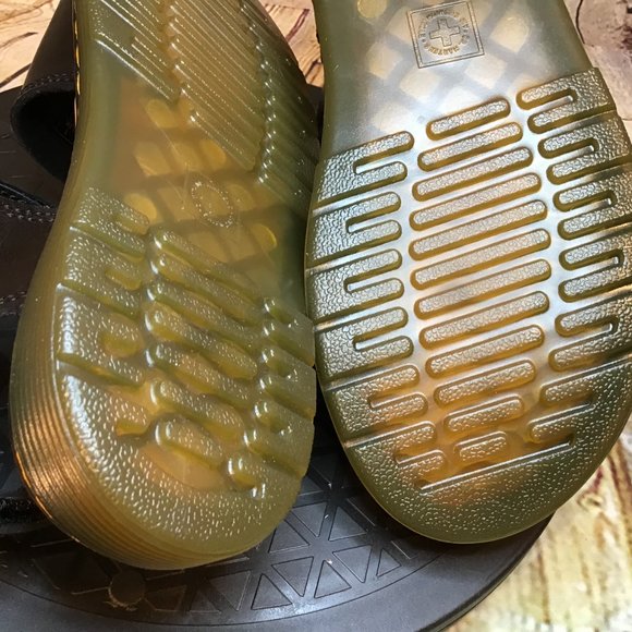 Dr. Martens Kids Black Leather Adjustable Sandals - Picture 7 of 9